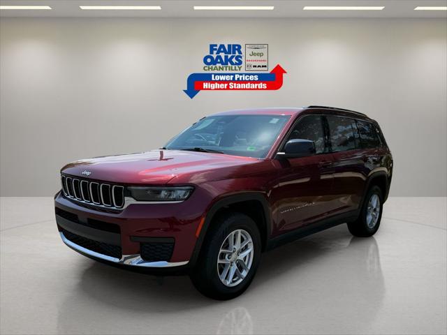 2022 Jeep Grand Cherokee L Laredo 4x4