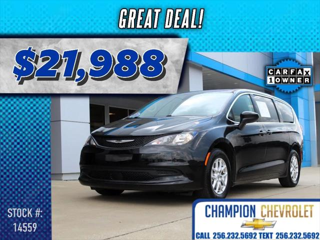 2022 Chrysler Voyager LX