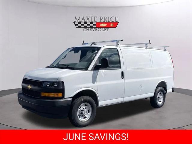 2025 Chevrolet Express Cargo Van RWD 2500 Regular Wheelbase WT