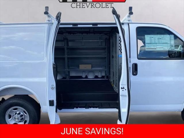 2025 Chevrolet Express Cargo Van RWD 2500 Regular Wheelbase WT