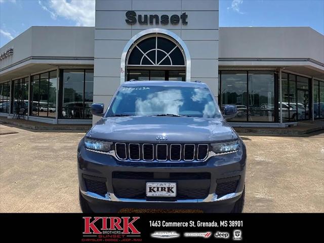 2021 Jeep Grand Cherokee L Laredo 4x2