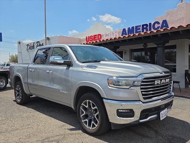 2025 RAM 1500 Laramie Crew Cab 4x4 57 Box