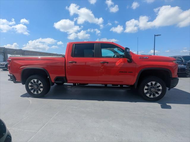 2024 Chevrolet Silverado 2500HD 4WD Crew Cab Standard Bed Custom