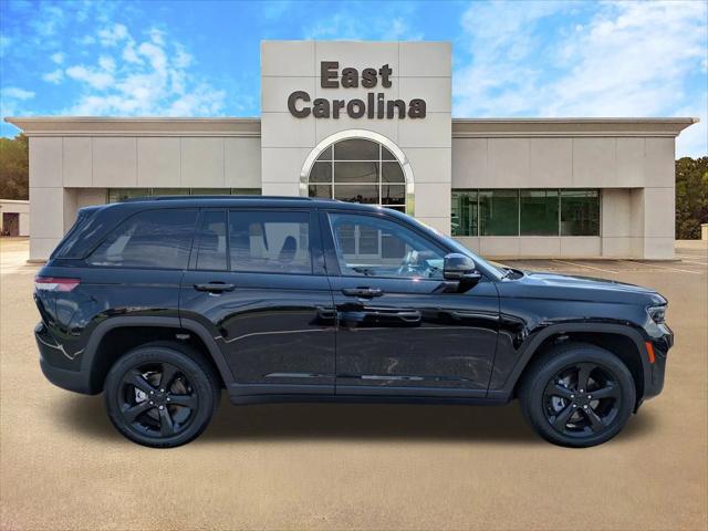 2022 Jeep Grand Cherokee Altitude 4x4
