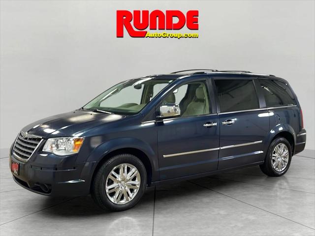 2008 Chrysler Town and Country Limited