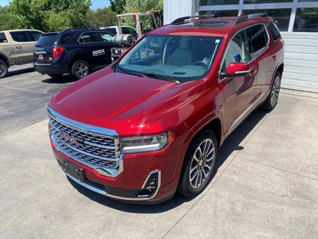 2022 GMC Acadia AWD Denali