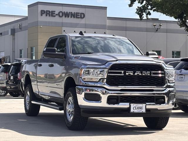 2022 RAM 2500 Tradesman Crew Cab 4x4 64 Box