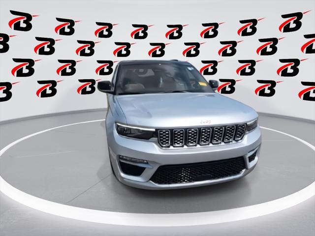 2022 Jeep Grand Cherokee Summit 4x4