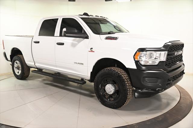 2022 RAM 2500 Tradesman Crew Cab 4x4 64 Box