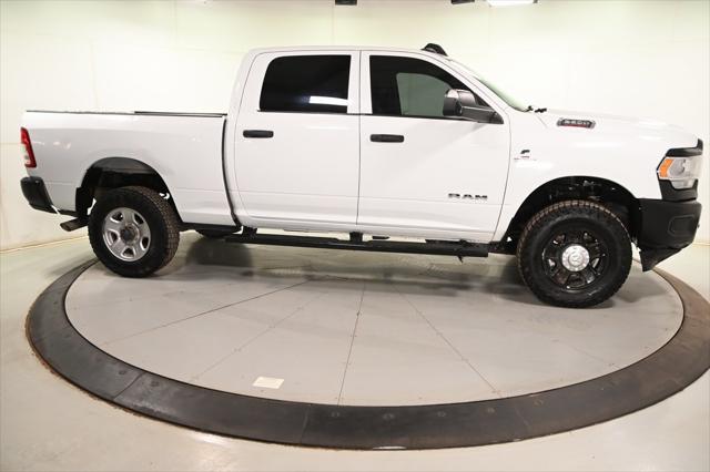 2022 RAM 2500 Tradesman Crew Cab 4x4 64 Box