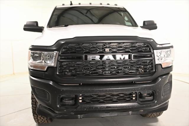 2022 RAM 2500 Tradesman Crew Cab 4x4 64 Box