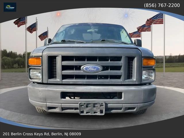 2008 Ford E-350 Super Duty Commercial