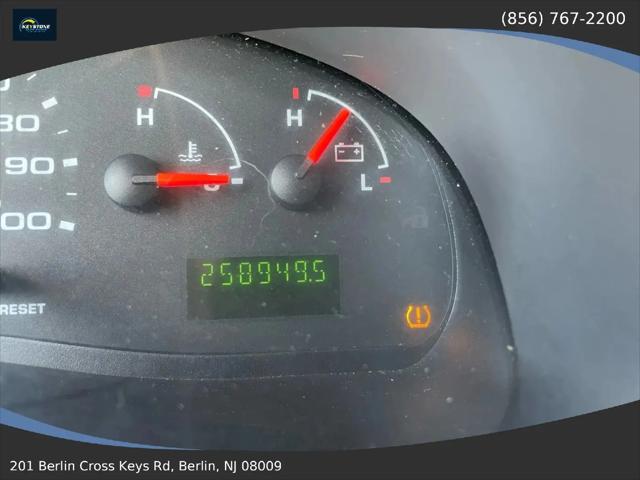 2008 Ford E-350 Super Duty Commercial