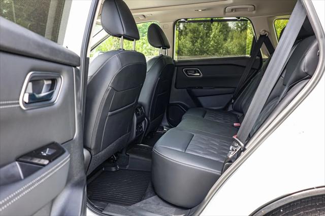 2025 Nissan Rogue Platinum FWD