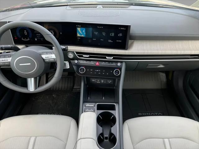 2025 Hyundai Sonata Hybrid SEL
