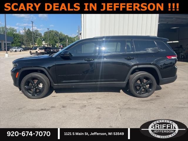 2023 Jeep Grand Cherokee L Altitude 4x4 2023 Jeep Grand Cherokee L Altitude 4x4
