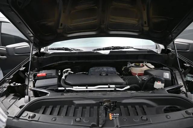 2021 Chevrolet Silverado 1500 4WD Crew Cab Short Bed Custom