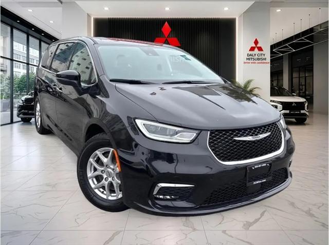 2023 Chrysler Pacifica Touring L for sale in Daly City, CA