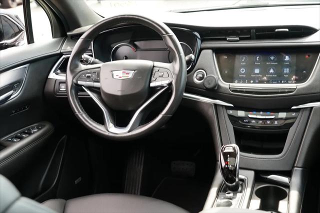 2023 Cadillac XT6 AWD Luxury