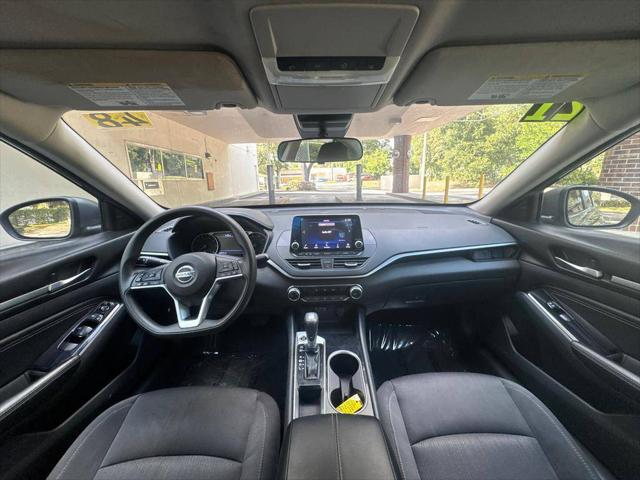 2021 Nissan Altima SV FWD