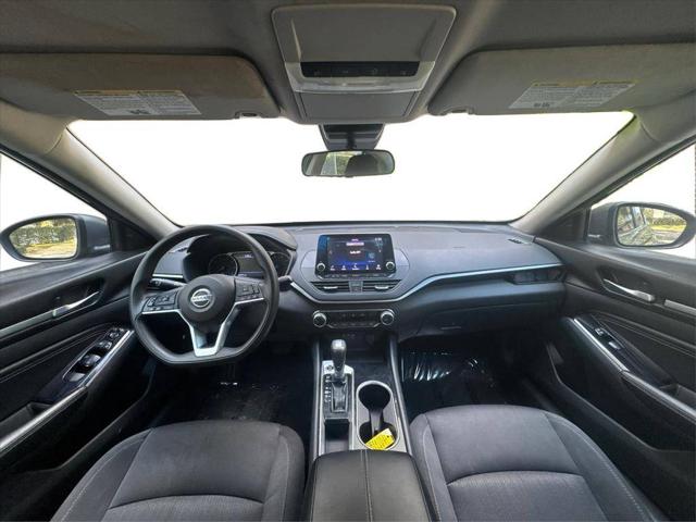 2021 Nissan Altima SV FWD
