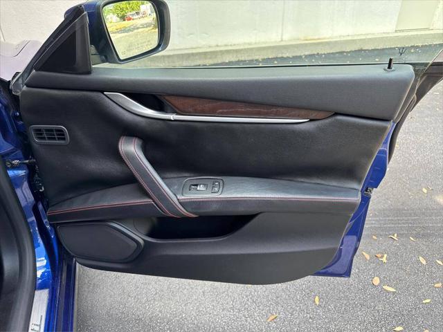 2016 Maserati Ghibli S