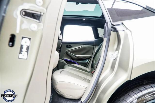 2023 Aston Martin DBX 707