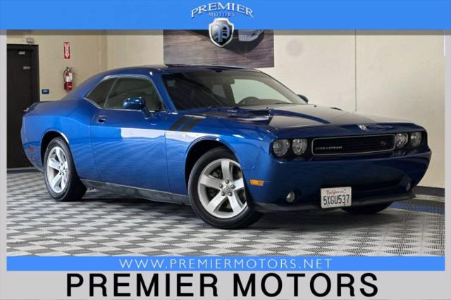 [ Lサイズ ] challenger blue V8 SOUND TEE 2008 Dodge Challenger SRT 8, Blue - Showcasts 38280BU - 1/24