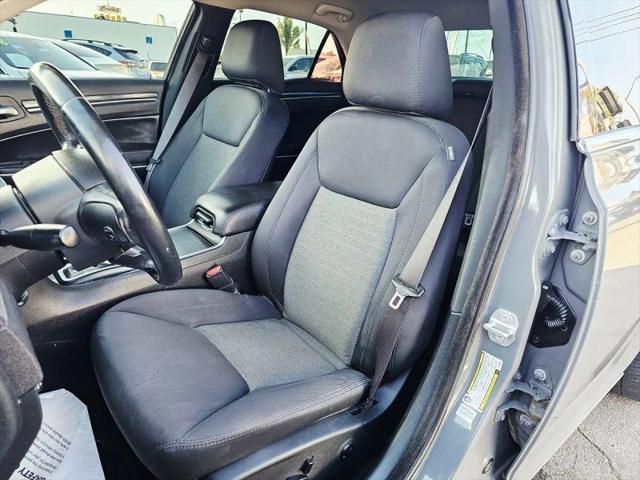 2018 Chrysler 300 Touring