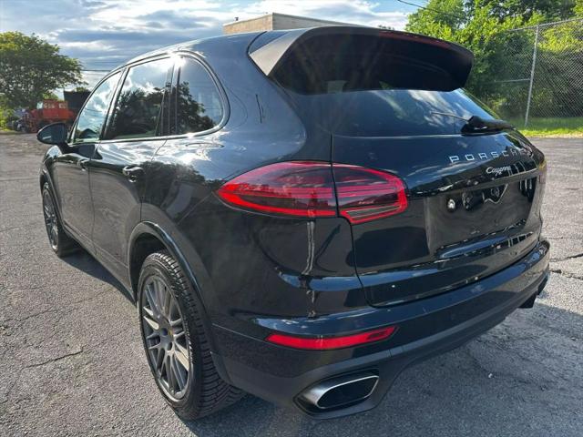 2018 Porsche Cayenne Platinum Edition