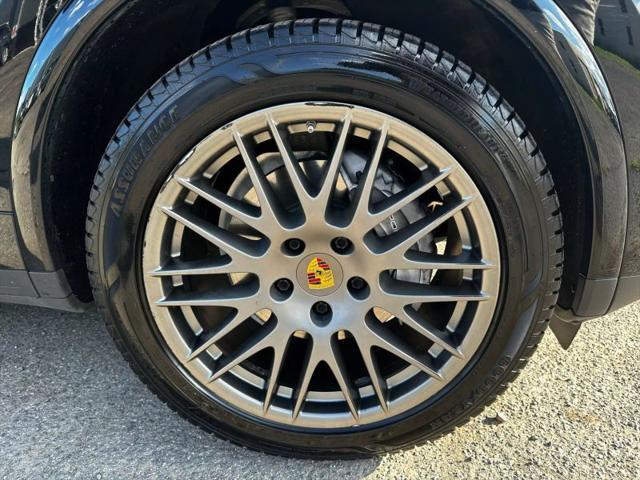 2018 Porsche Cayenne Platinum Edition