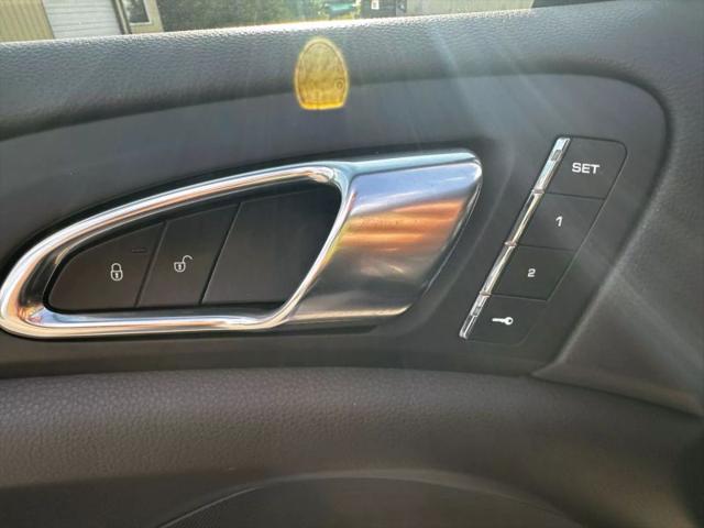2018 Porsche Cayenne Platinum Edition