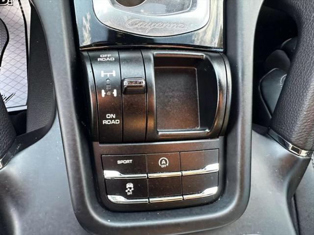 2018 Porsche Cayenne Platinum Edition