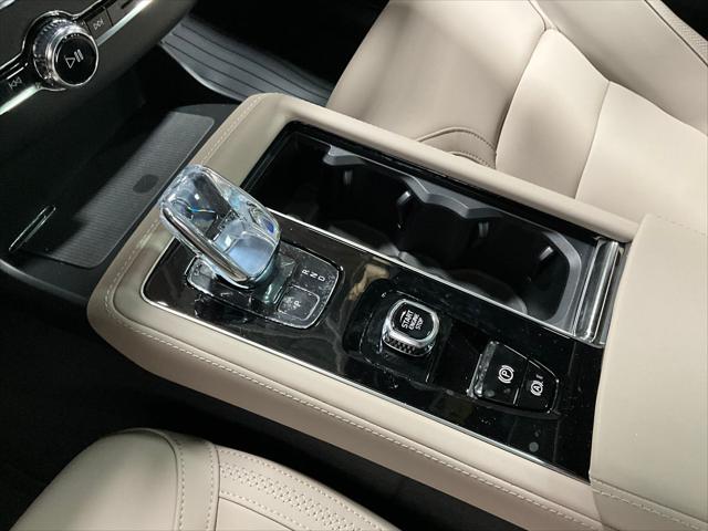2026 Volvo XC90 Plug-In Hybrid Plus, T8 AWD, Electric/Gasoline, Bright, 7 Seats