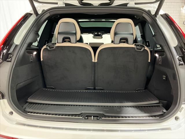 2026 Volvo XC90 Plug-In Hybrid Plus, T8 AWD, Electric/Gasoline, Bright, 7 Seats