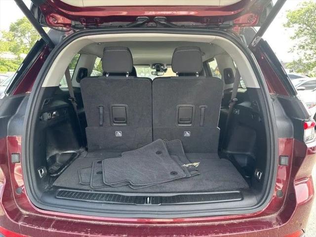 2022 Jeep Grand Cherokee L Laredo 4x4