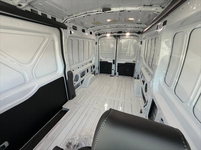 2025 Ford Transit Cargo Van VK