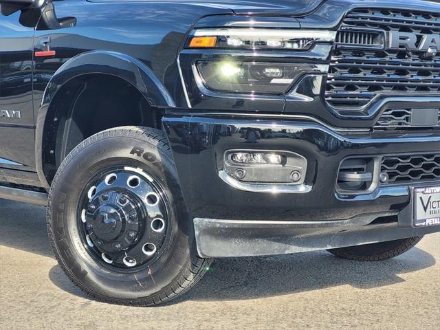 2026 RAM Ram 3500 RAM 3500 LIMITED CREW CAB 4X4 8 BOX
