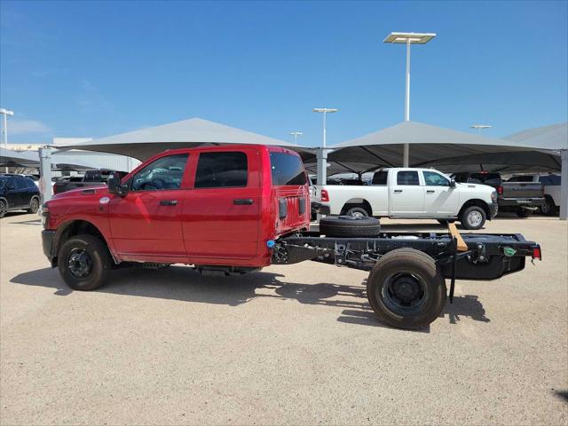 2025 RAM Ram 3500 Chassis Cab RAM 3500 TRADESMAN CREW CAB CHASSIS 4X4 60 CA