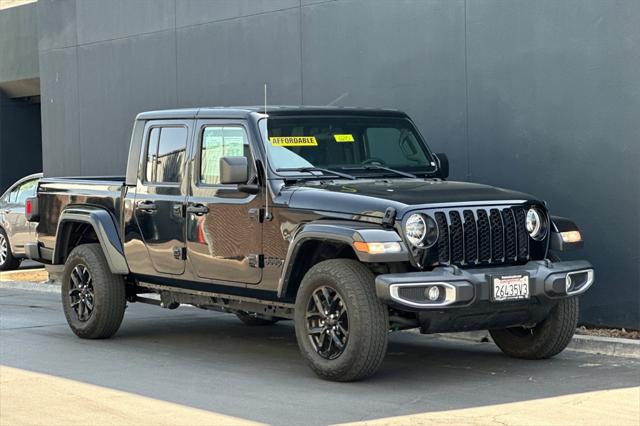 2023 Jeep Gladiator Sport S 4x4