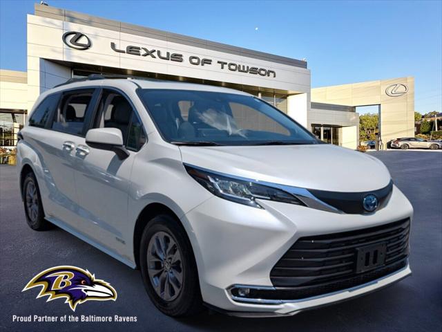 2021 Toyota Sienna XLE