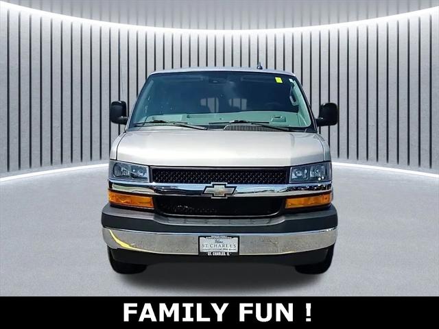 2021 Chevrolet Express Passenger RWD 2500 Regular Wheelbase LS