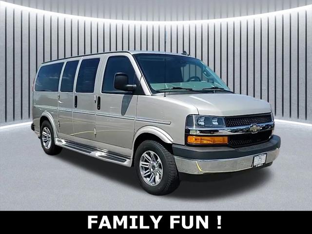 2021 Chevrolet Express Passenger RWD 2500 Regular Wheelbase LS