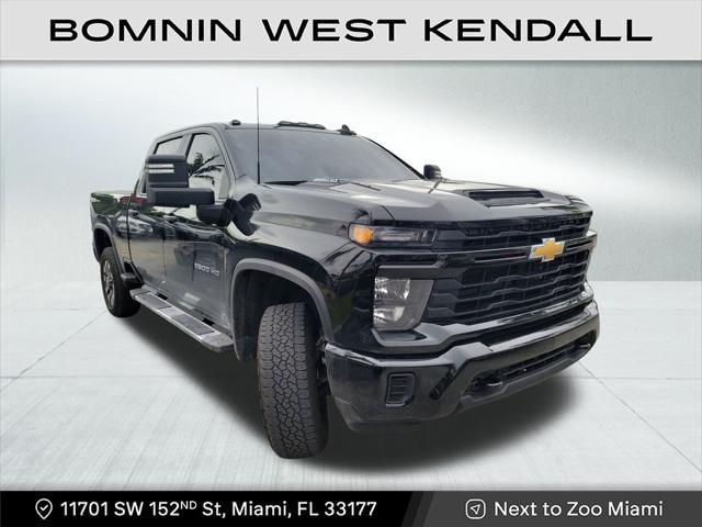 2024 Chevrolet Silverado 2500HD 4WD Crew Cab Standard Bed Custom