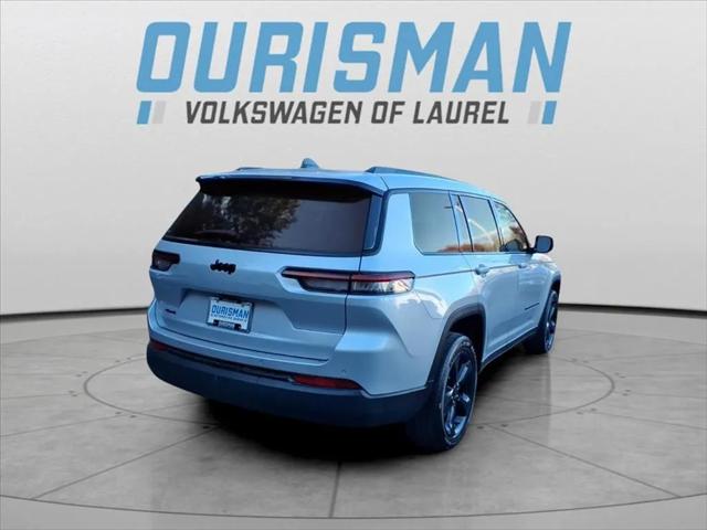 2023 Jeep Grand Cherokee L Altitude 4x4 2023 Jeep Grand Cherokee L Altitude 4x4