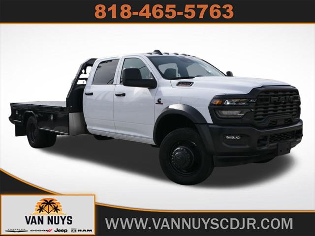 2025 RAM Ram 5500 Chassis Cab RAM 5500 TRADESMAN CHASSIS CREW CAB 4X4 84 CA