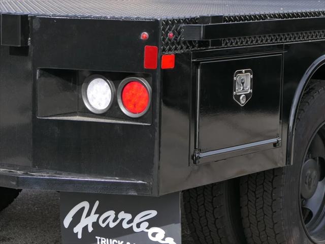 2025 RAM 5500 Chassis RAM 5500 TRADESMAN CHASSIS CREW CAB 4X4 84 CA