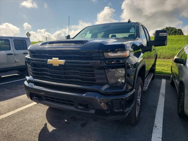 2024 Chevrolet Silverado 2500HD 4WD Crew Cab Standard Bed Custom