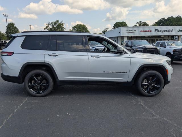 2023 Jeep Grand Cherokee L Altitude 4x4
