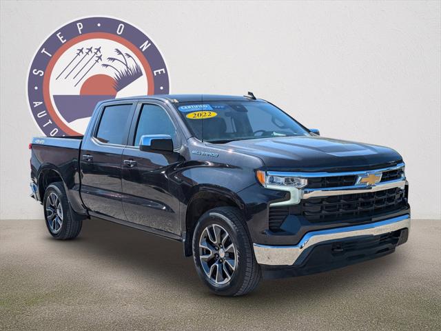 2022 Chevrolet Silverado 1500 4WD Crew Cab Short Bed LT with 2FL